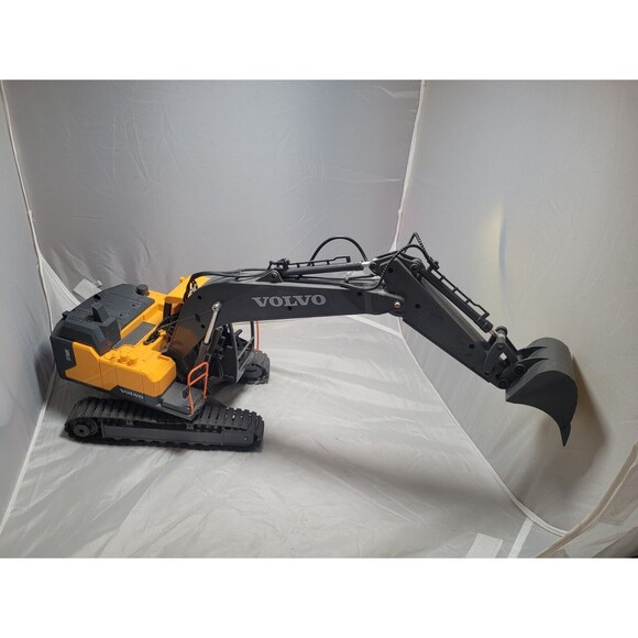RC Bagger VOLVO 1:16 2.4GHz RTR Metall Presslufthammer Schaufelbagger Siva 50315
